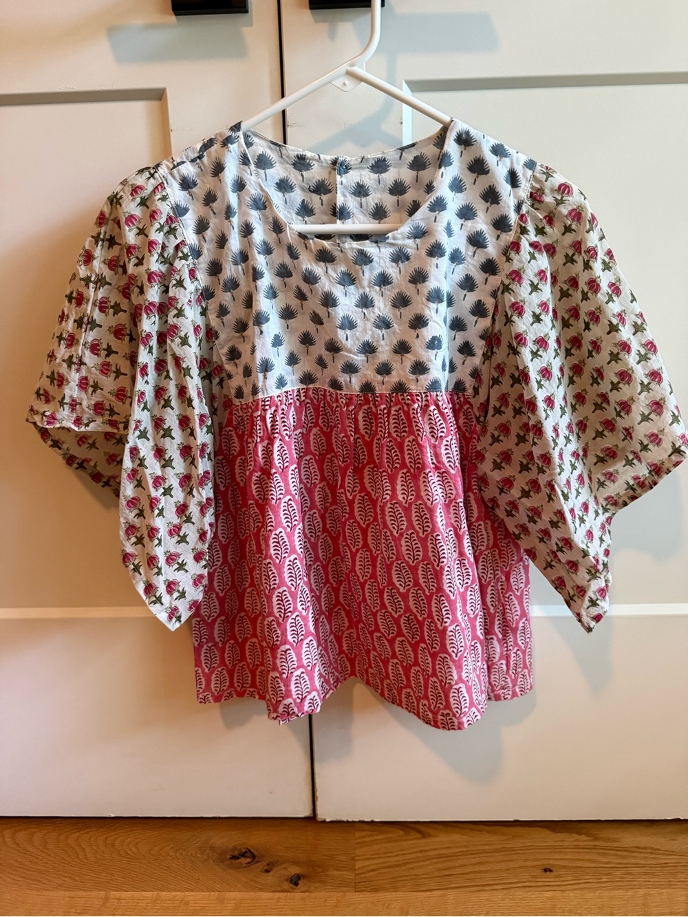 Emerson Fry Womens Mixed Floral Patchwork Top - Pink, White & Blue